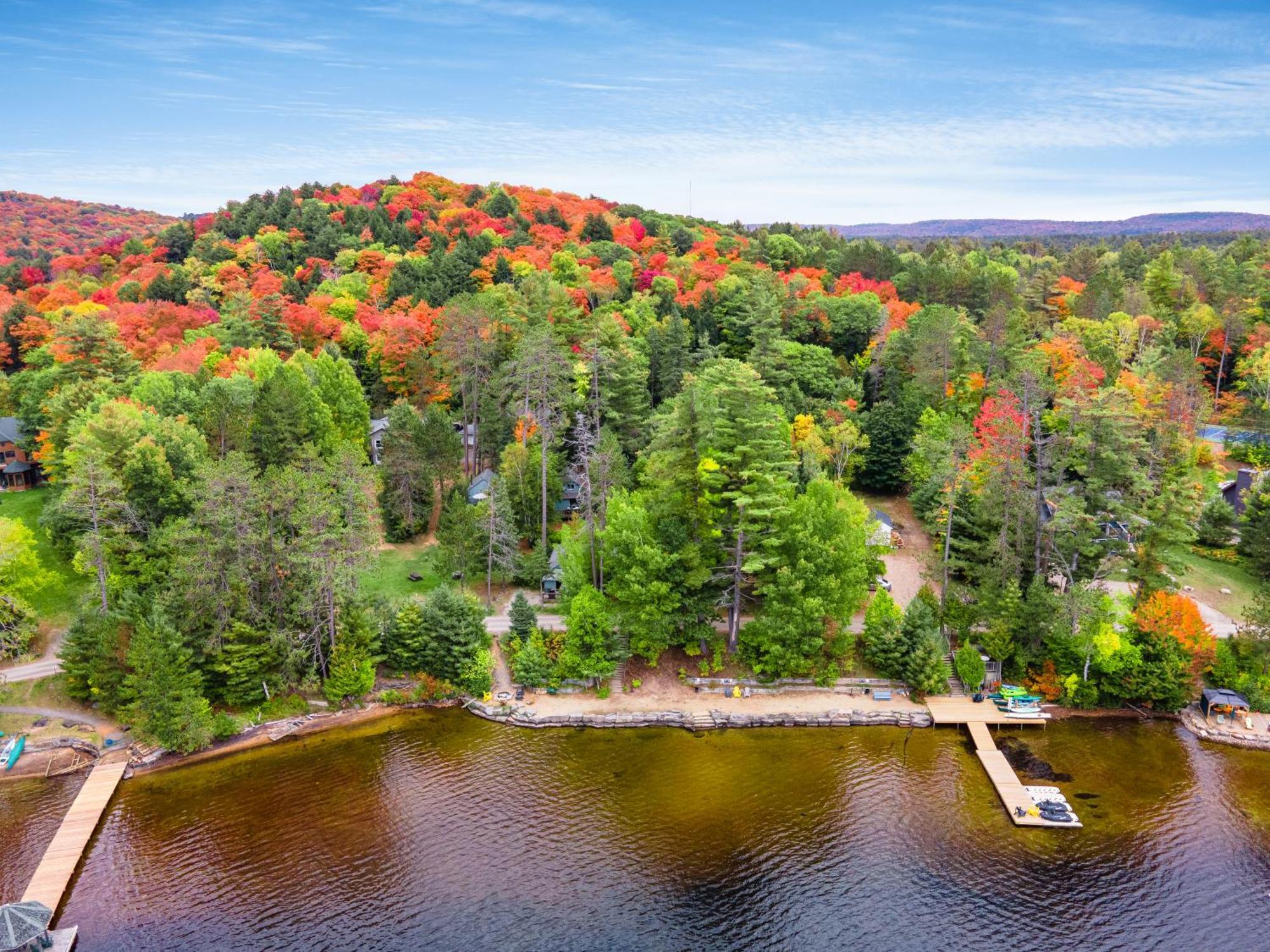 Вилла Muskoka Waterfront Retreat Dwight Экстерьер фото